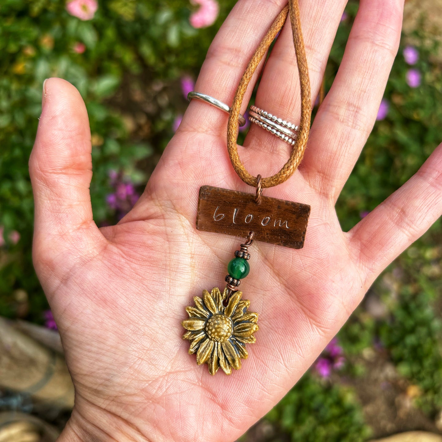 Green Onyx Bloom Necklace