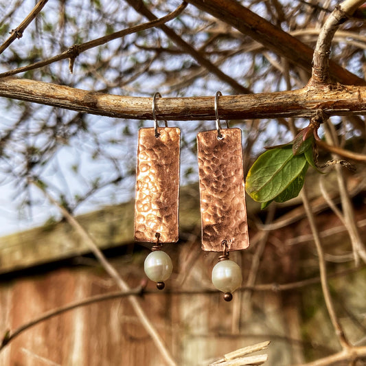 Sea Breeze Pearl Earrings